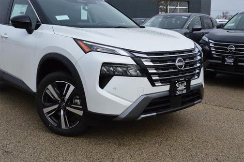 2025 Nissan Rogue SL