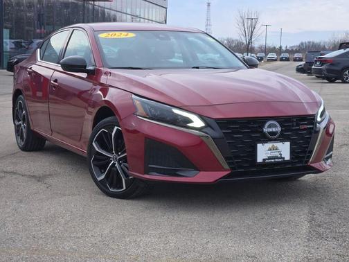 2024 Nissan Altima SR Intelligent AWD