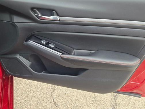 2024 Nissan Altima SR Intelligent AWD