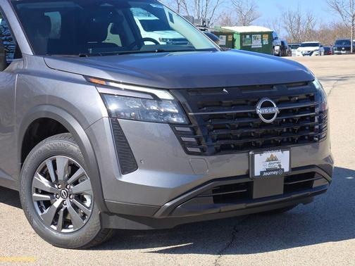 Gun Metallic 2026 Nissan Pathfinder SV