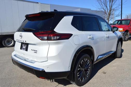 2025 Nissan Rogue Platinum