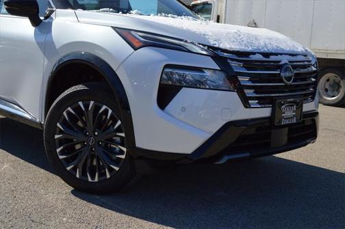 2025 Nissan Rogue Platinum