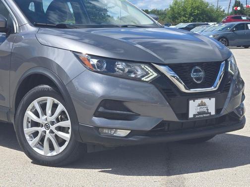 2021 Nissan Rogue Sport SV