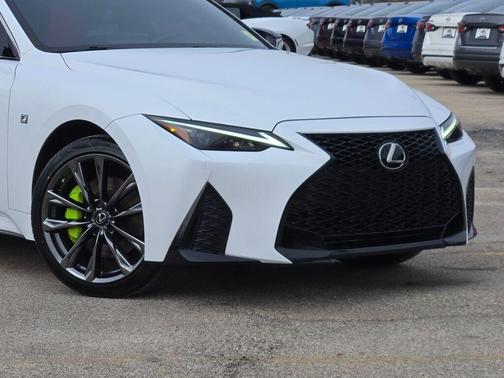 2022 Lexus IS 350 Base
