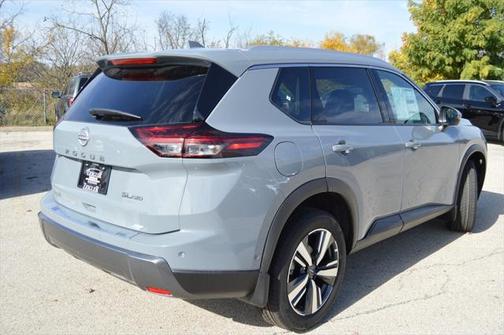 2025 Nissan Rogue SL