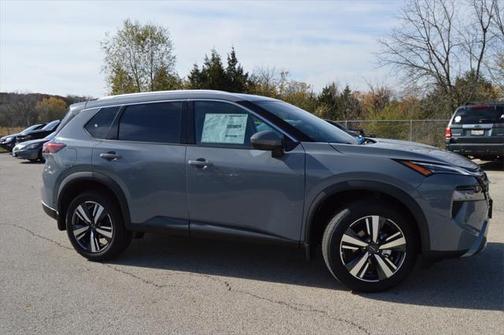 2025 Nissan Rogue SL