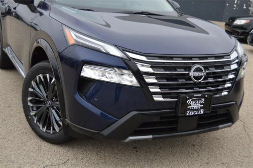 2025 Nissan Rogue Platinum