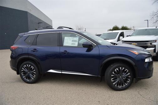 2025 Nissan Rogue Platinum