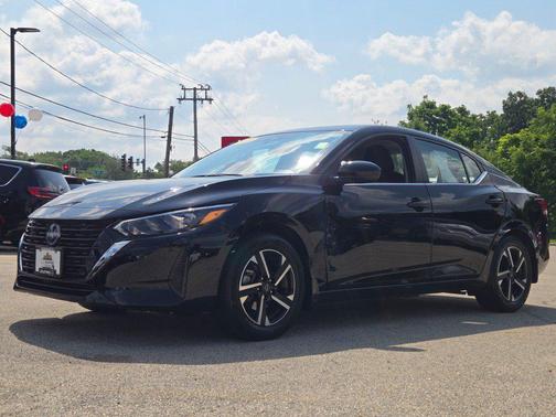 Super Black 2025 Nissan Sentra SV