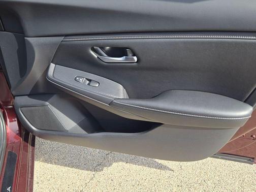 Rosewood Metallic 2025 Nissan Sentra SV