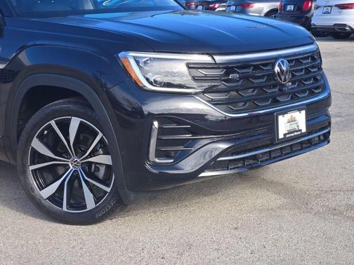 2024 Volkswagen Atlas 2.0T SEL Premium R-Line 4MOTION