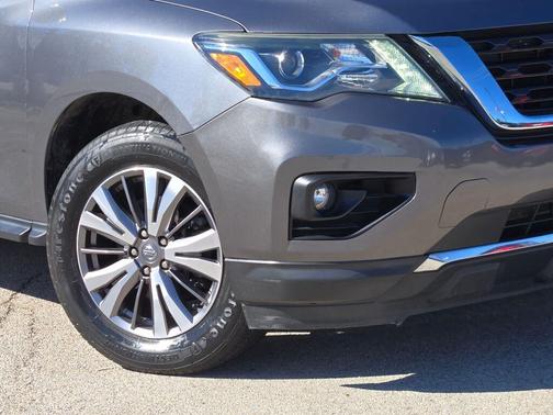 2020 Nissan Pathfinder SV 2WD