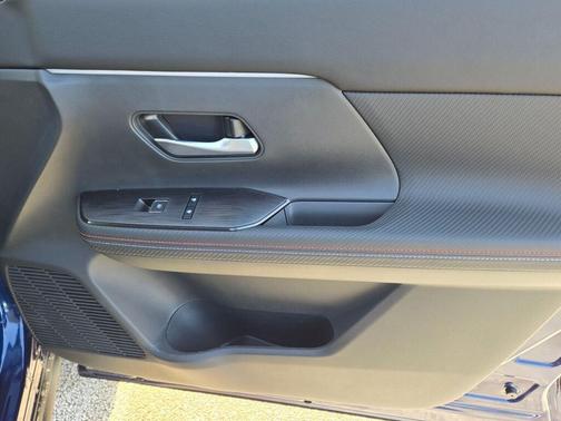 Deep Blue Pearl 2026 Nissan Kicks SV