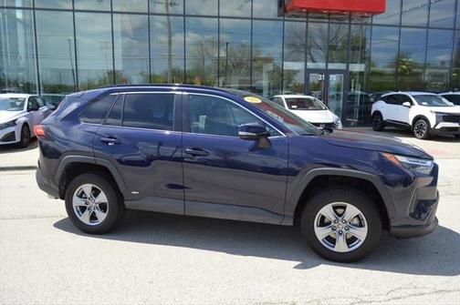 2022 Toyota RAV4 Hybrid XLE