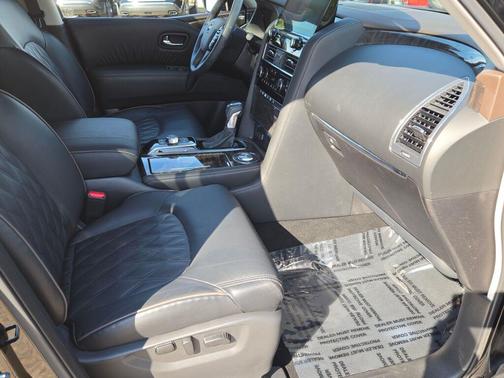 2024 Nissan Armada Platinum 2WD