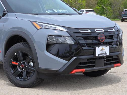 Boulder Gray Pearl 2026 Nissan Rogue Rock Creek