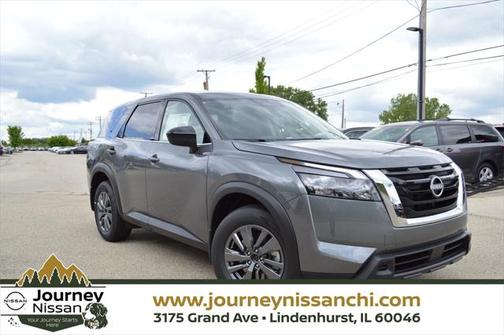 2025 Nissan Pathfinder S 4WD