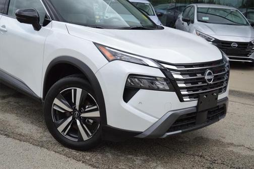 2024 Nissan Rogue SL