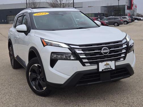 2024 Nissan Rogue SV