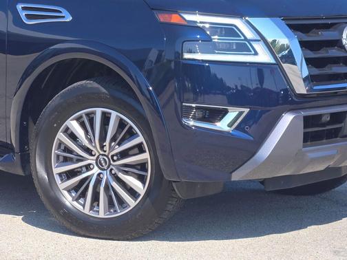 2024 Nissan Armada SL 4WD