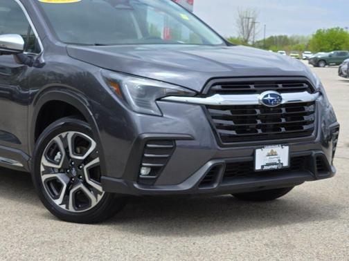 Magnetite Gray Metallic 2023 Subaru Ascent Limited 8-Passenger