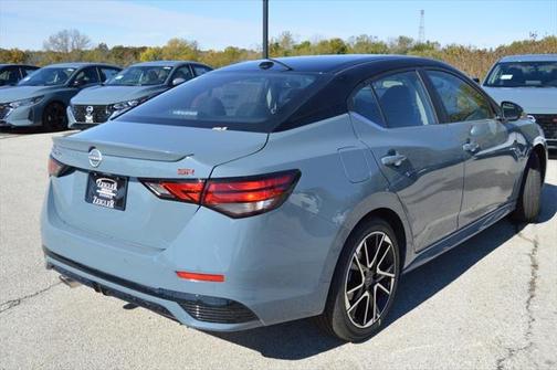 2025 Nissan Sentra SR