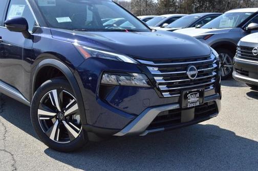 2025 Nissan Rogue SL