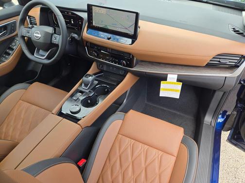 Deep Ocean Blue Pearl 2026 Nissan Rogue Platinum