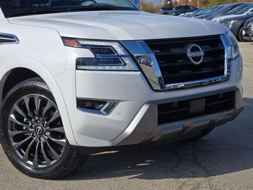 2024 Nissan Armada Platinum 4WD