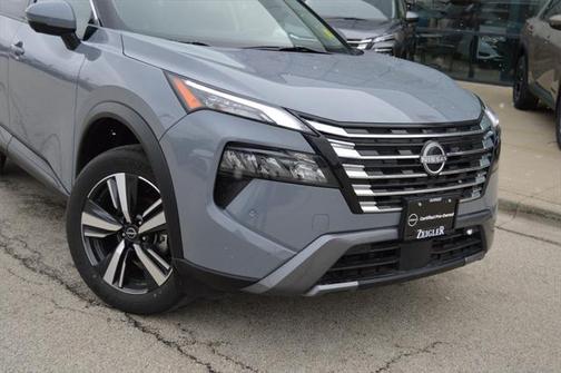 2024 Nissan Rogue SL