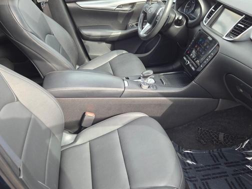 2019 INFINITI QX50 Luxe