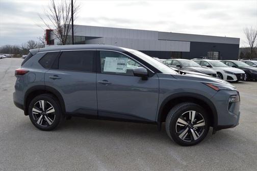 2025 Nissan Rogue SL
