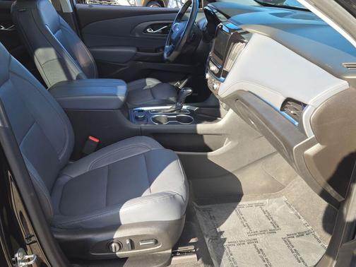 2020 Chevrolet Traverse Premier