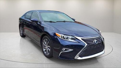 2016 Lexus ES 300h Base