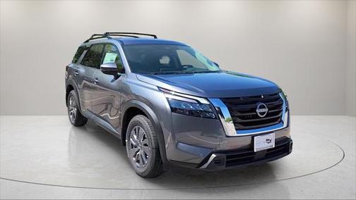 2025 Nissan Pathfinder SV FWD
