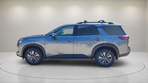 2025 Nissan Pathfinder SV FWD