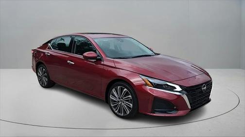 2023 Nissan Altima 2.5 SL
