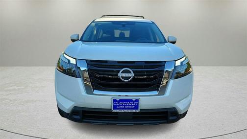 2025 Nissan Pathfinder SV FWD