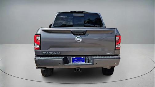 2021 Nissan Titan SL