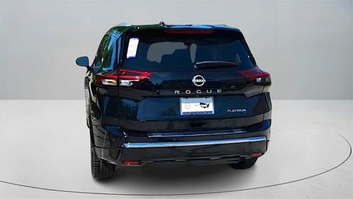 2025 Nissan Rogue Platinum
