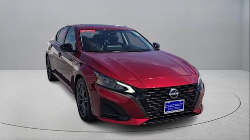 2023 Nissan Altima SR VC-Turbo FWD
