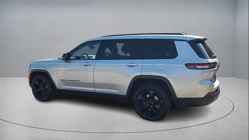 2022 Jeep Grand Cherokee L Altitude