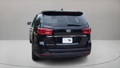 2020 Kia Sedona LX