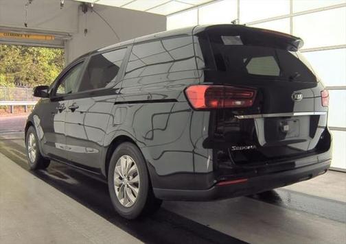 2020 Kia Sedona LX