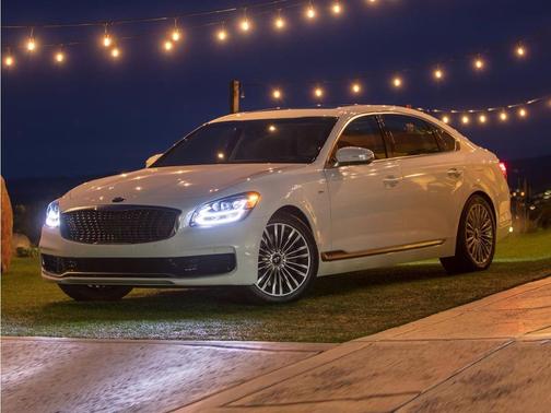 Aurora Black Pearl 2019 Kia K900 Luxury