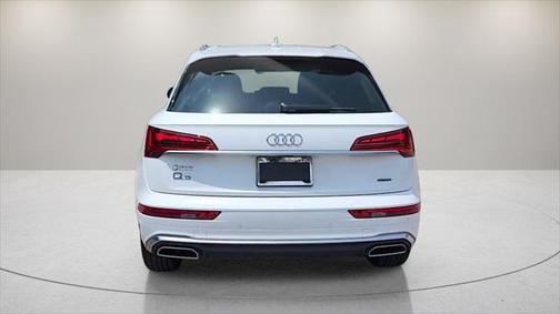 2024 Audi Q5 45 S line Premium Plus