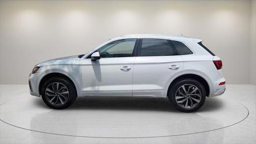 2024 Audi Q5 45 S line Premium Plus