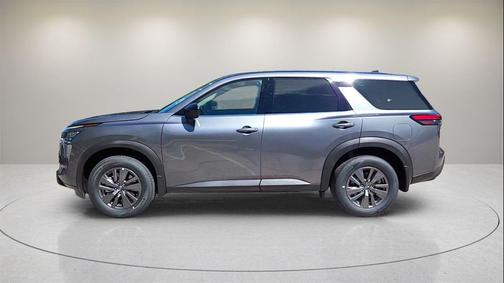 2025 Nissan Pathfinder S FWD