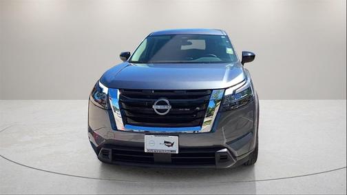 2025 Nissan Pathfinder S FWD