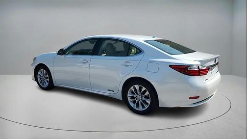 2013 Lexus ES 300h Base